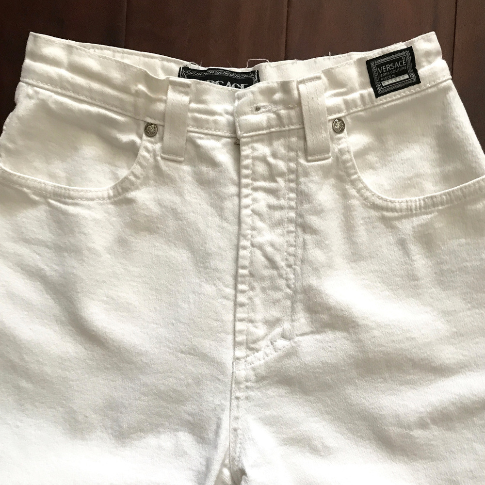 Versace Vintage High Waist Denim Medusa Head jeans - Picture 5 of 9